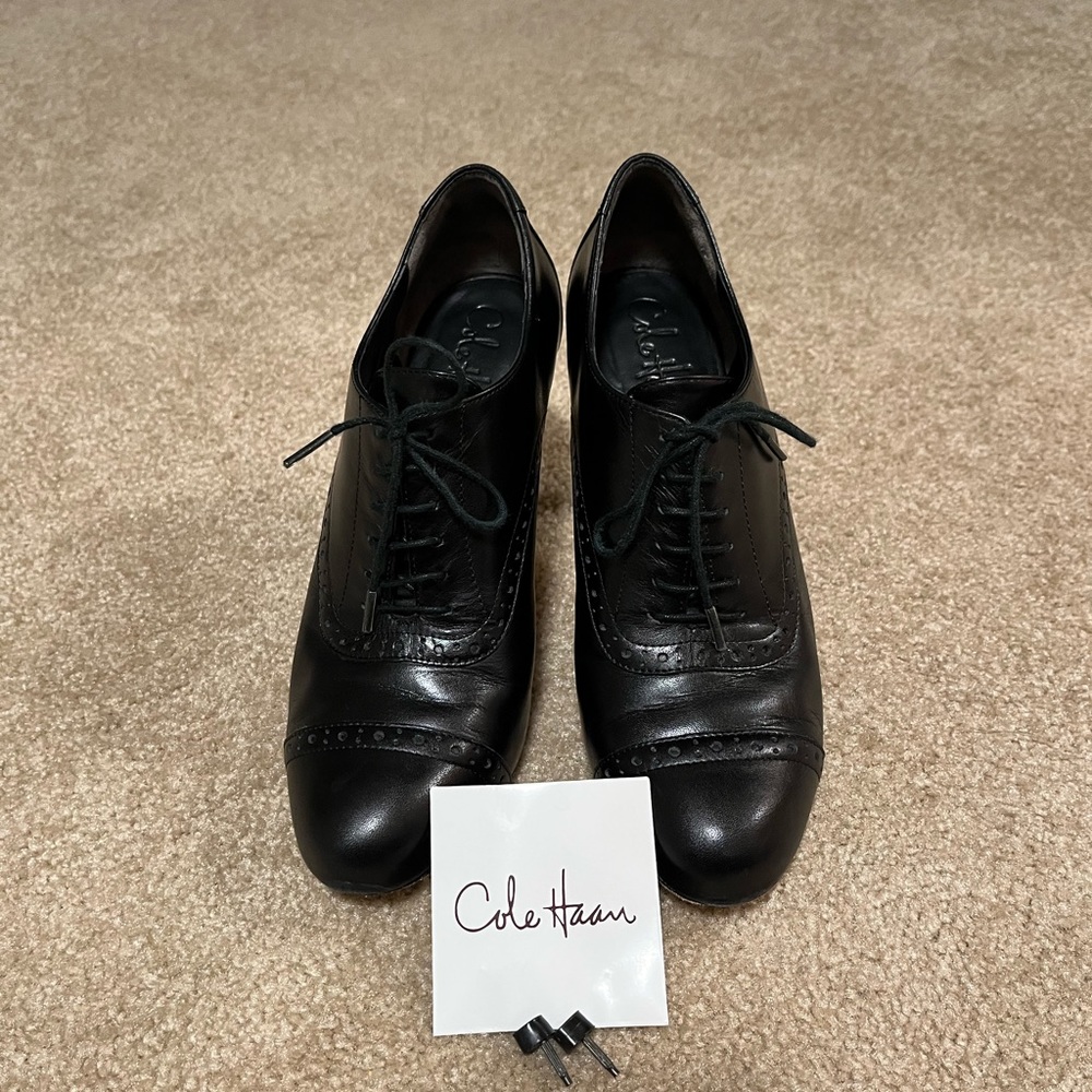Cole Haan oxford heel